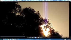 Antennae&Cameras.18.Sunrise(C)NjRout7.16am5thDec2013-035-Histories9thPictureSunsCablesappearingatSunrise